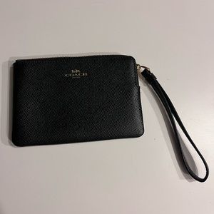 Coach Corner Zip Wristlet Black